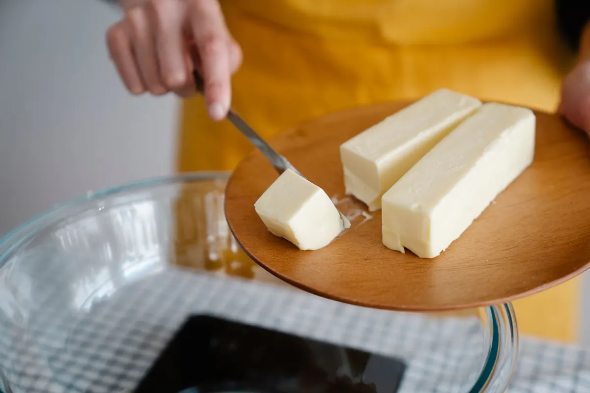 How to Cut Butter into Flour for Scones: Techniques and Tips